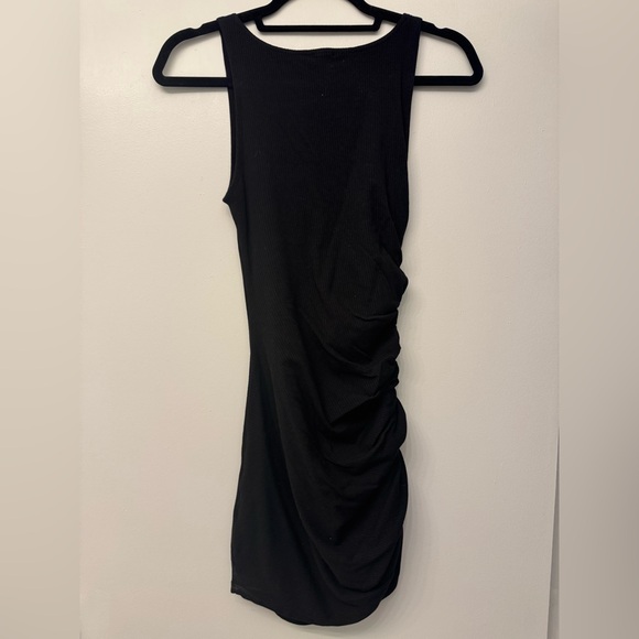 Monrow | Ribbed Mini Dress NEW - Picture 6 of 7